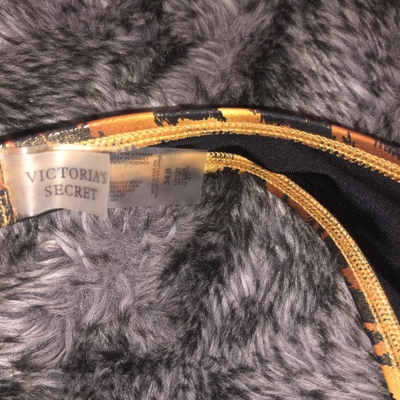 Victoria’s Secret Bikini Top size 34B - Picture 3 of 5